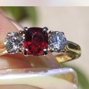18k yellow and white gold Diamond and cherry Spinel Ring